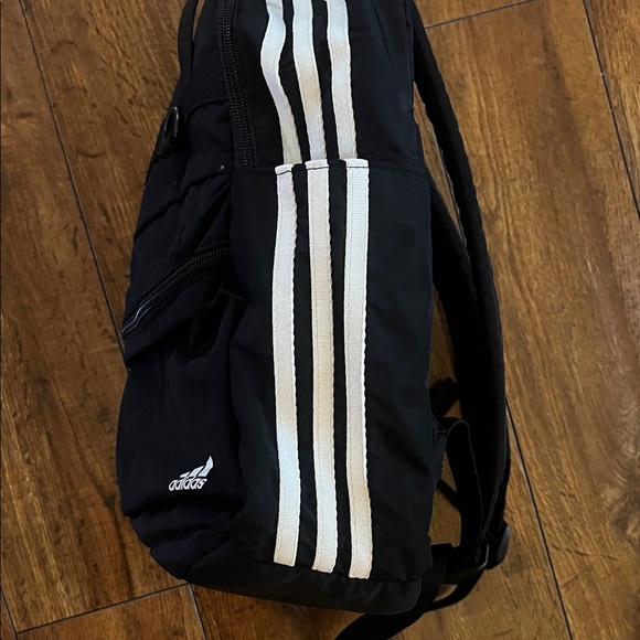 Adidas Black and White Backpack - Picture 5 of 5
